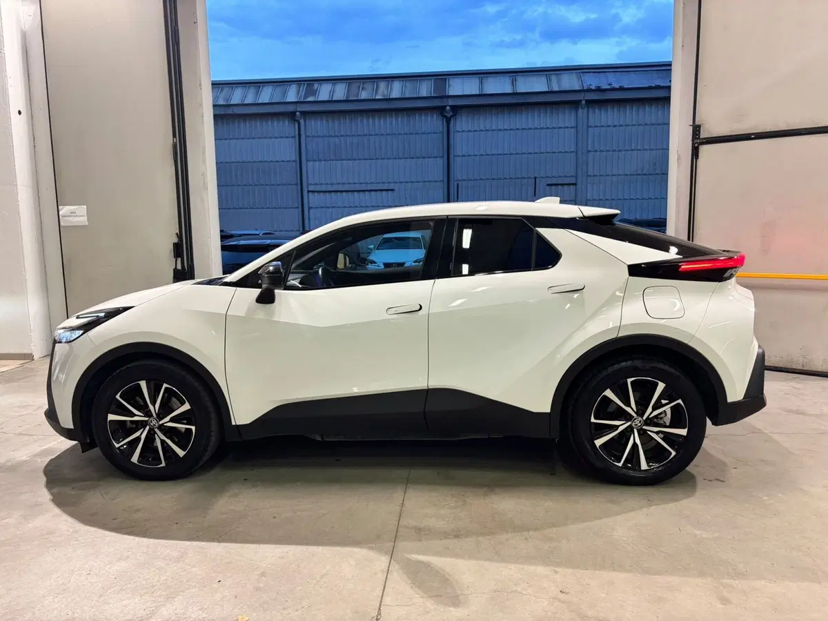 Toyota Toyota C-HR usata a Modena (4)