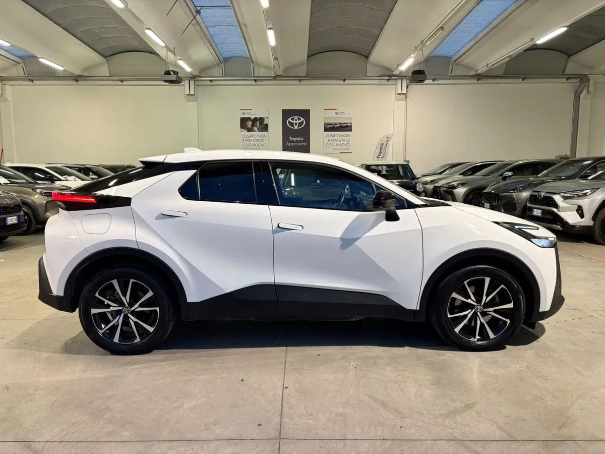 Toyota Toyota C-HR usata a Modena (5)
