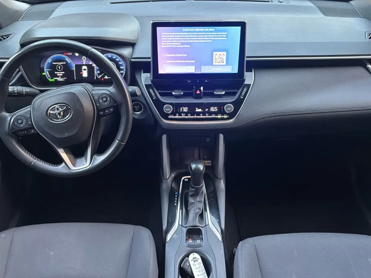 Toyota Corolla Cross Hybrid usata a Bologna (10)