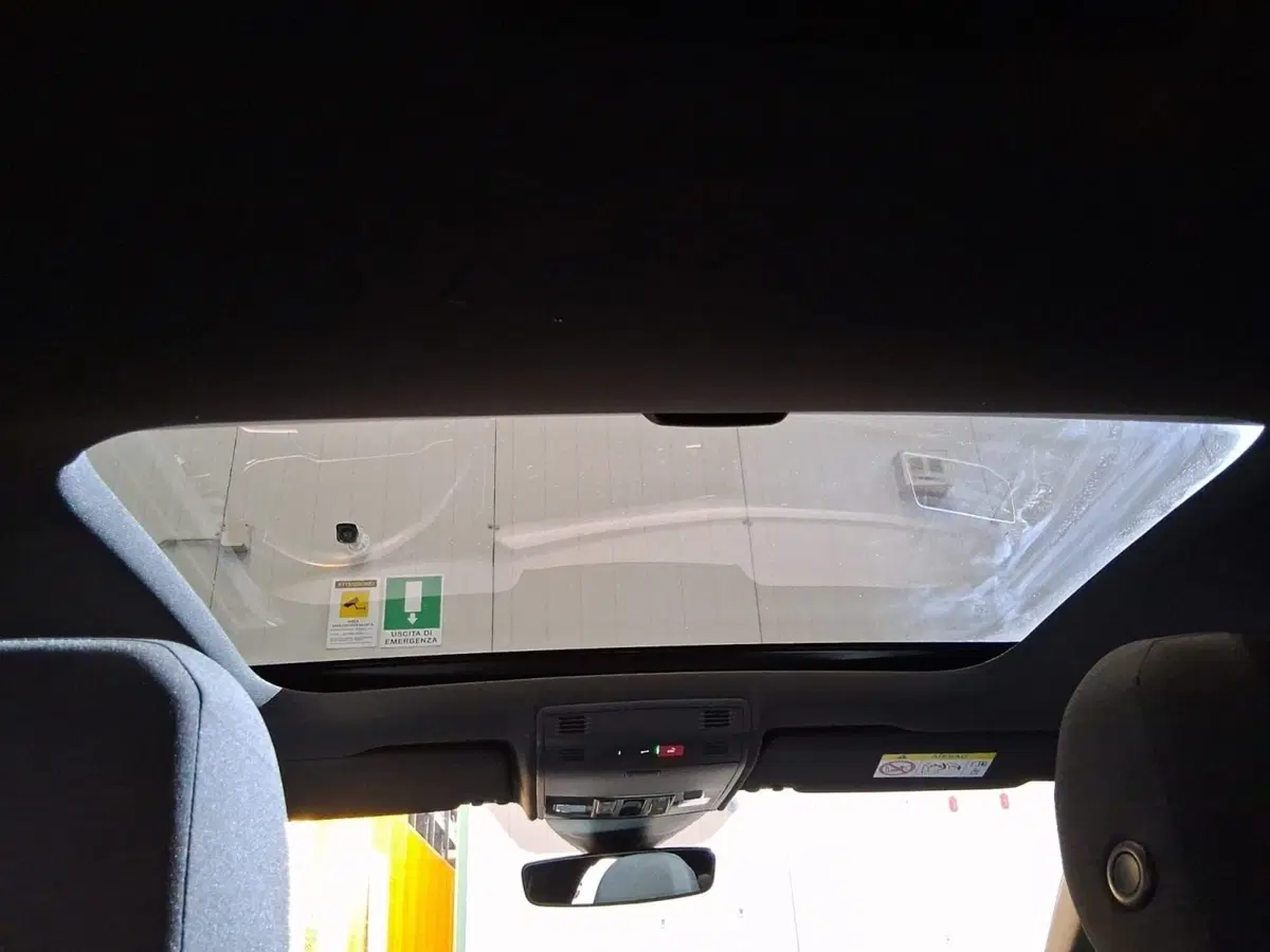 Volkswagen Taigo usata a Bologna (16)