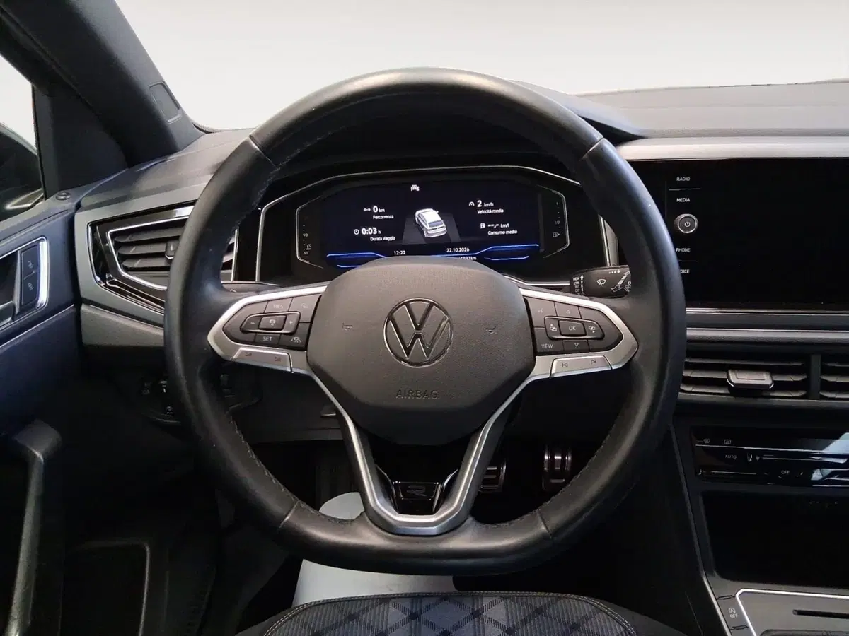 Volkswagen Taigo usata a Bologna (7)