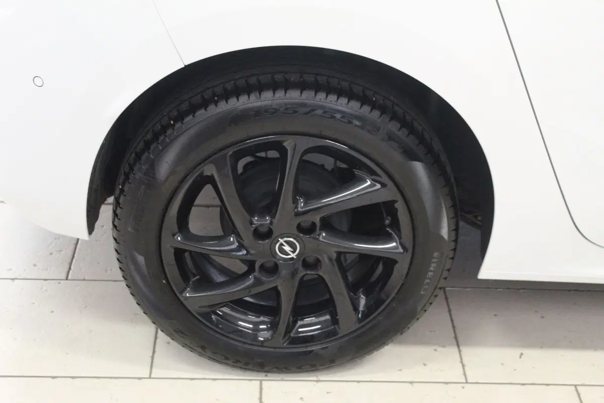 Opel Corsa usata a Cremona (14)