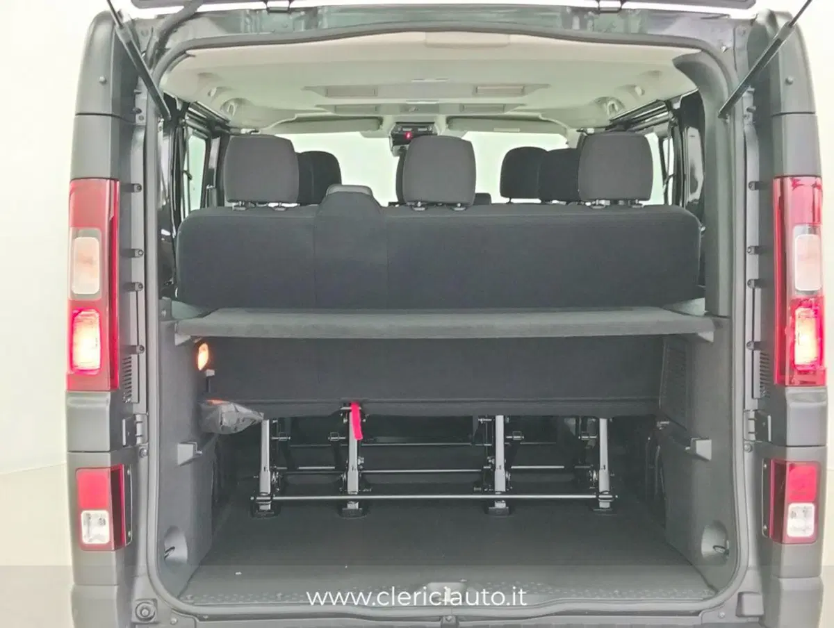 Nissan Primastar usata a Como (20)