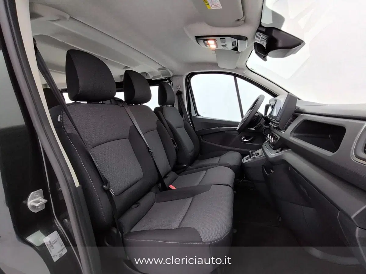 Nissan Primastar usata a Como (3)