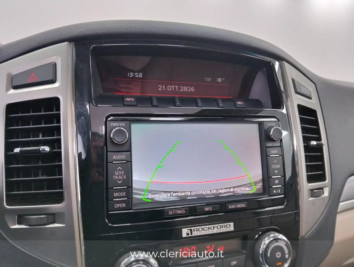 Mitsubishi Pajero usata a Como (16)