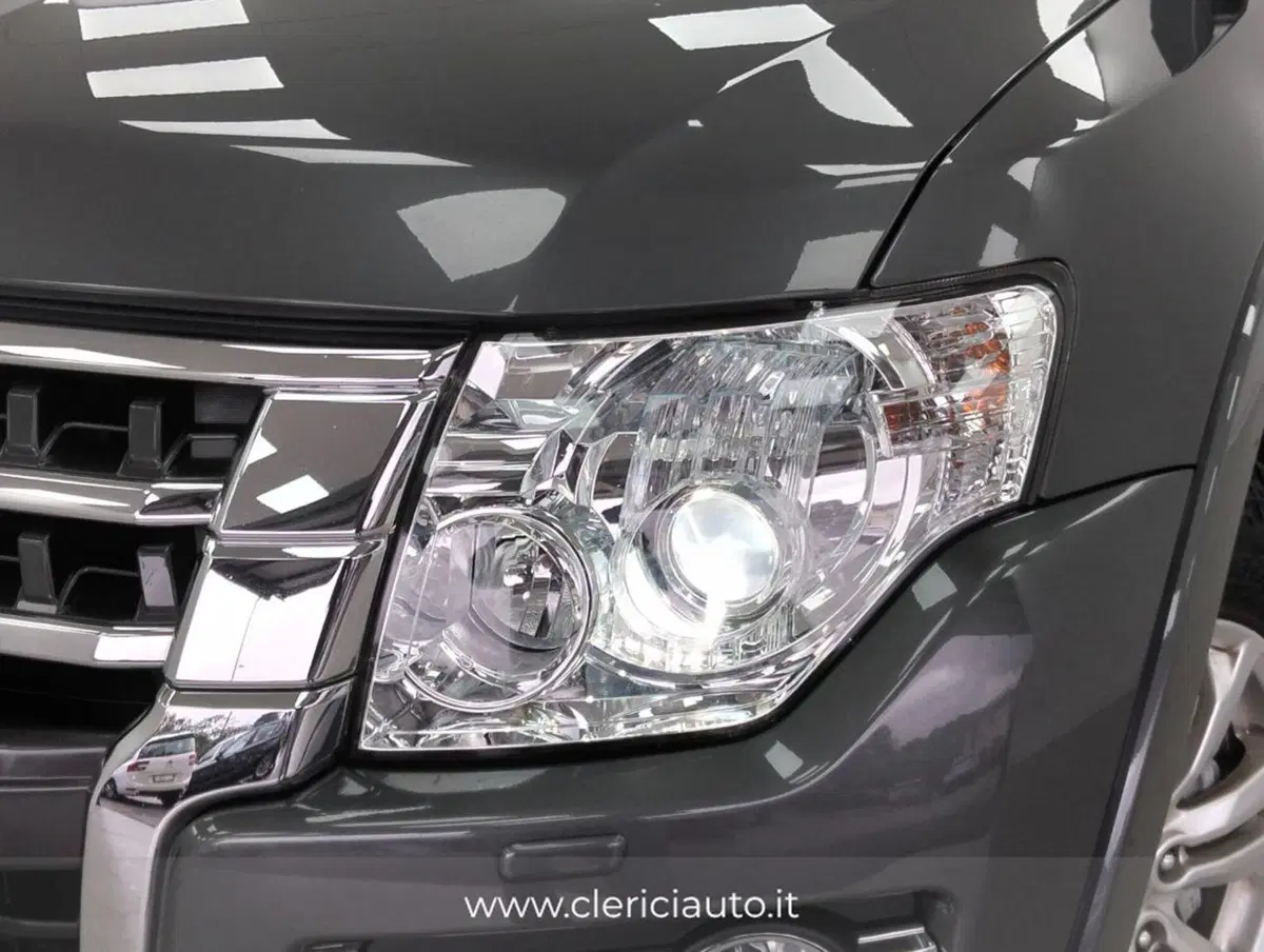 Mitsubishi Pajero usata a Como (2)