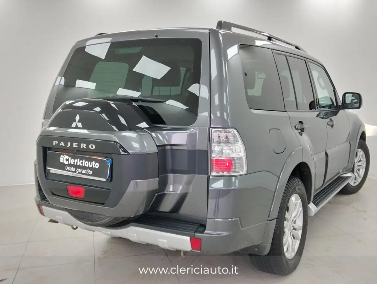 Mitsubishi Pajero usata a Como (3)