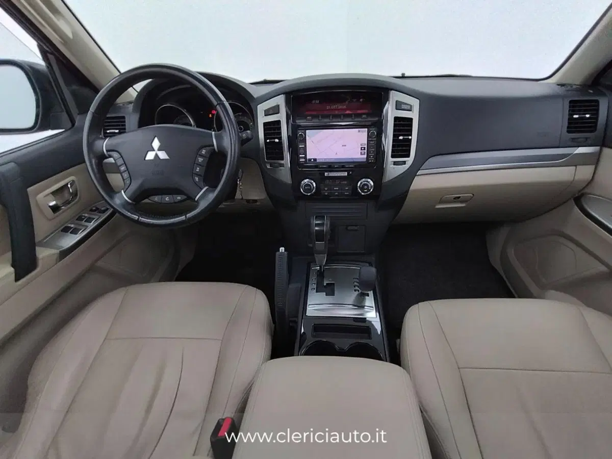 Mitsubishi Pajero usata a Como (5)