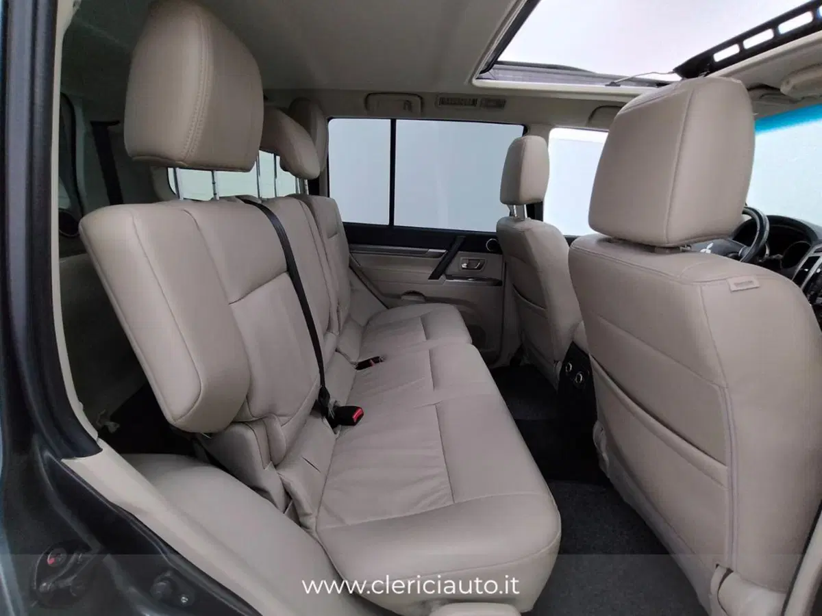 Mitsubishi Pajero usata a Como (6)