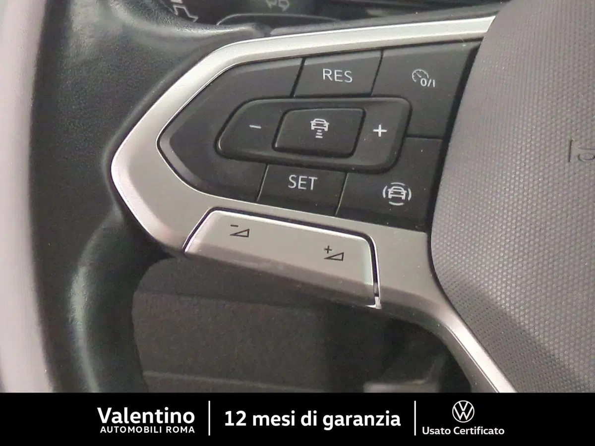 Volkswagen T-Cross usata a Roma (15)