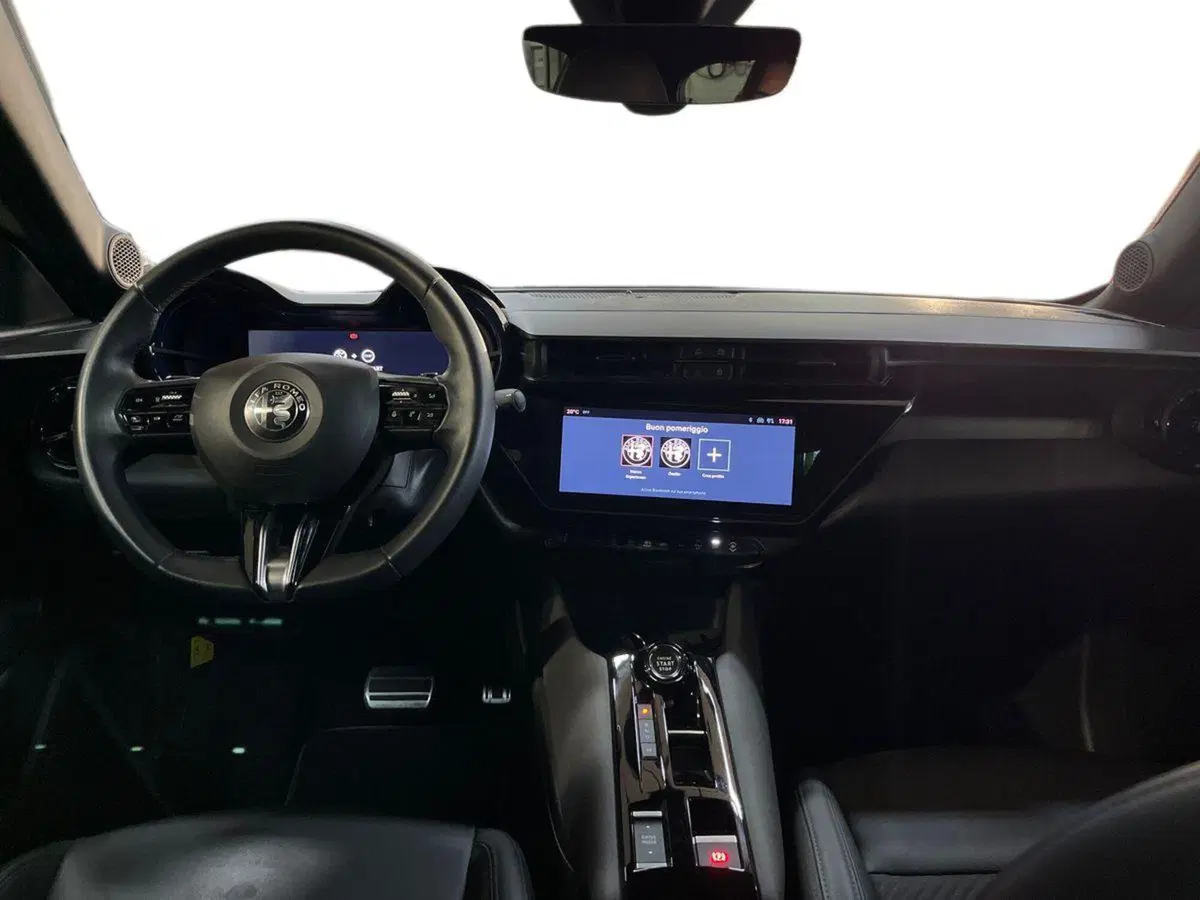 Alfa Romeo Junior usata a Lecce (8)