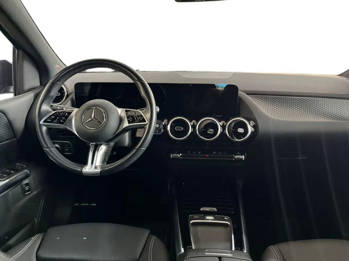 Mercedes-Benz Classe B usata a Taranto (8)