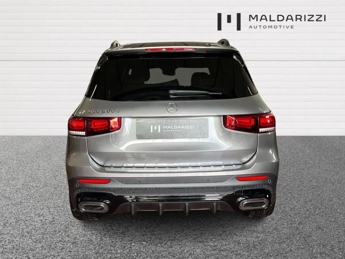 Mercedes-Benz GLB usata a Bari (3)