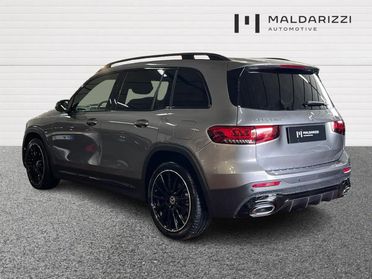 Mercedes-Benz GLB usata a Bari (4)