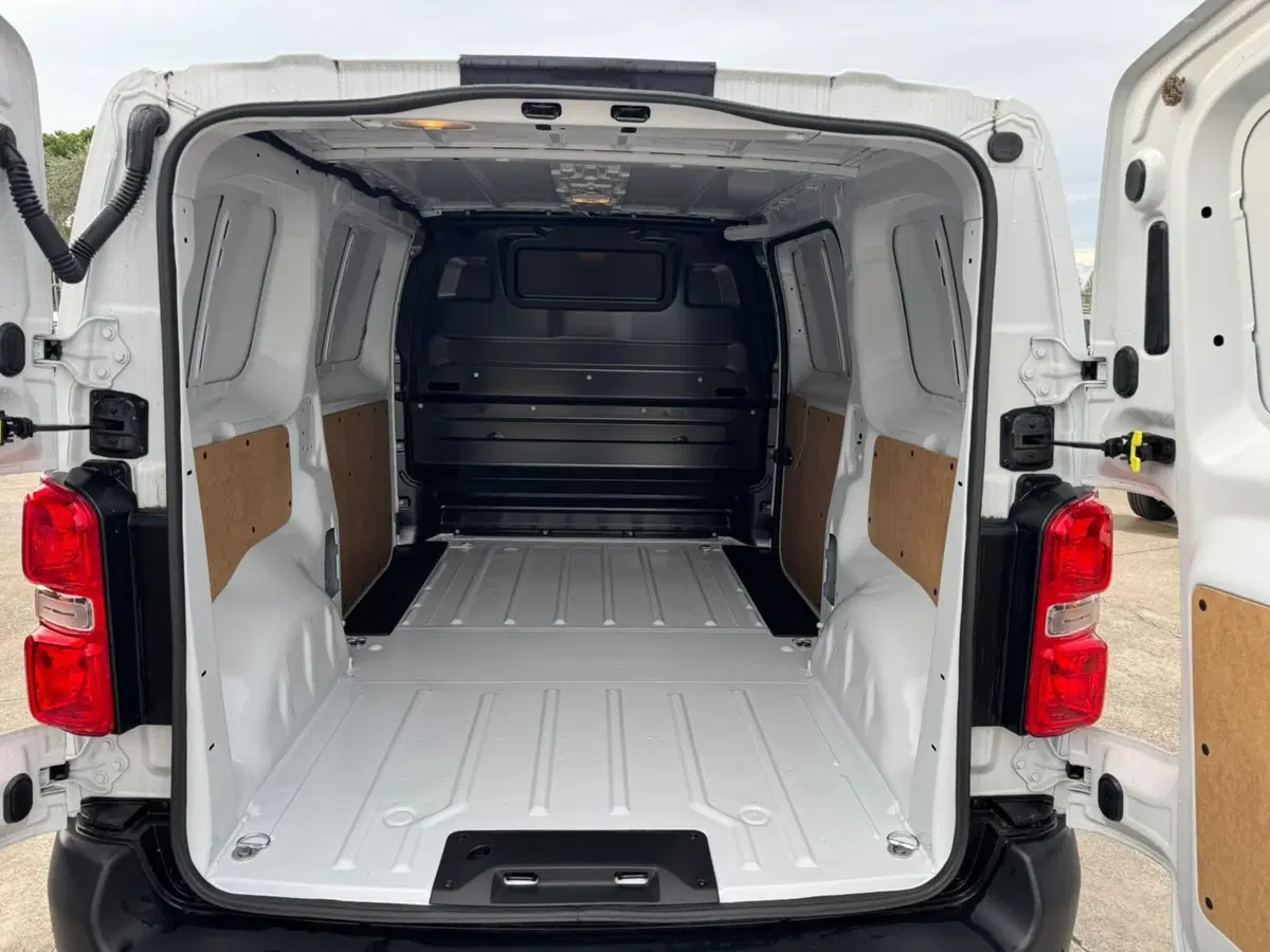 Fiat Scudo Furgone nuova a Ferrara (15)