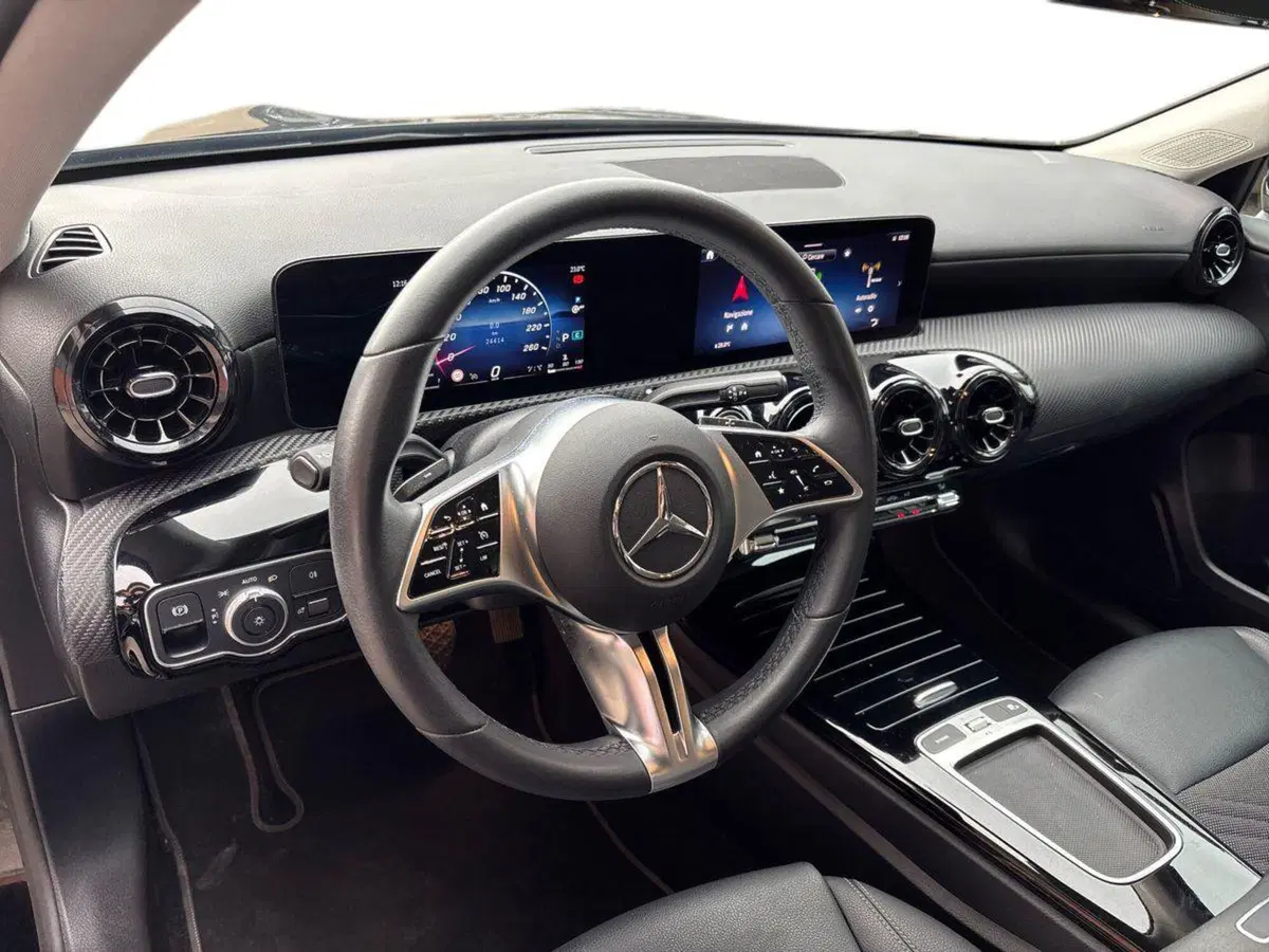 Mercedes-Benz Classe A usata a Pescara (8)