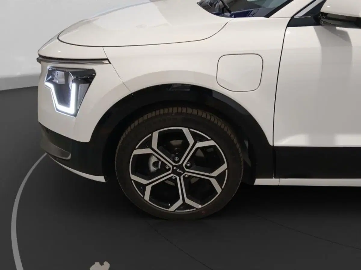 Kia Niro nuova a Genova (18)