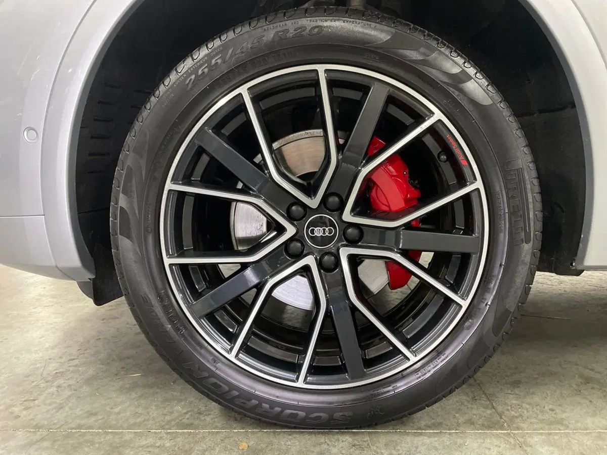 Audi Q5 Sportback usata a Ancona (7)