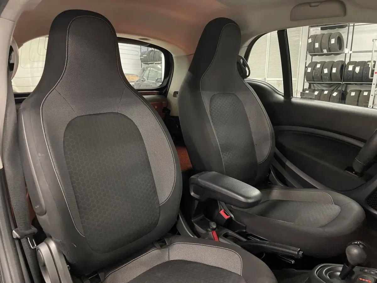 smart Fortwo usata a Ancona (10)