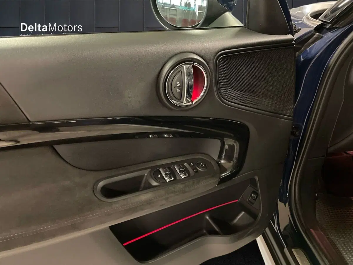 MINI Mini Countryman usata a Ancona (17)