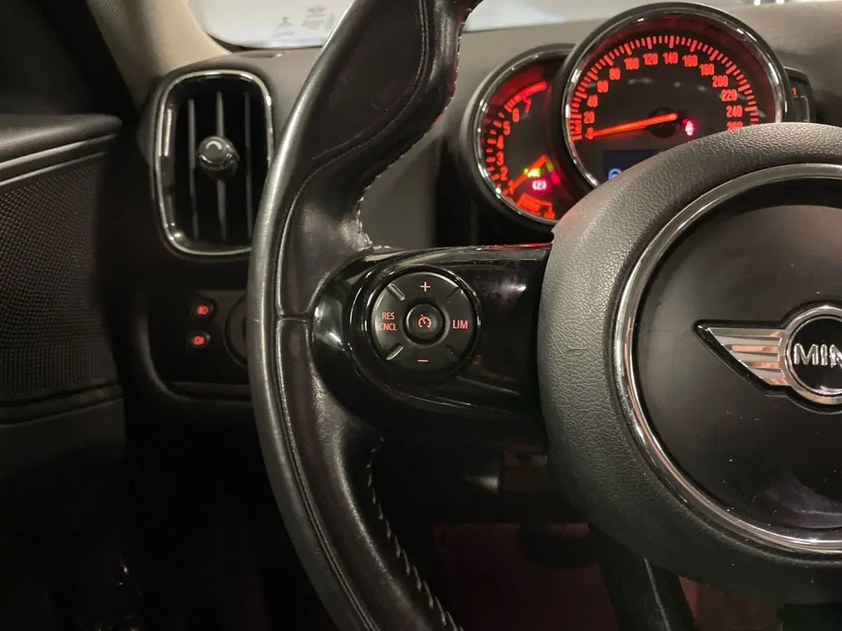 MINI Mini Countryman usata a Ancona (20)