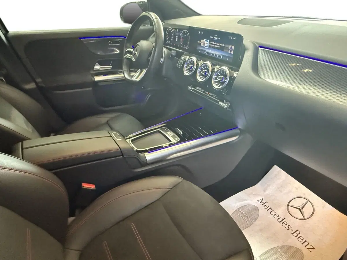Mercedes-Benz GLA SUV usata a Napoli (13)