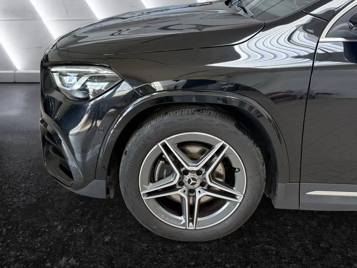 Mercedes-Benz GLA SUV usata a Napoli (9)