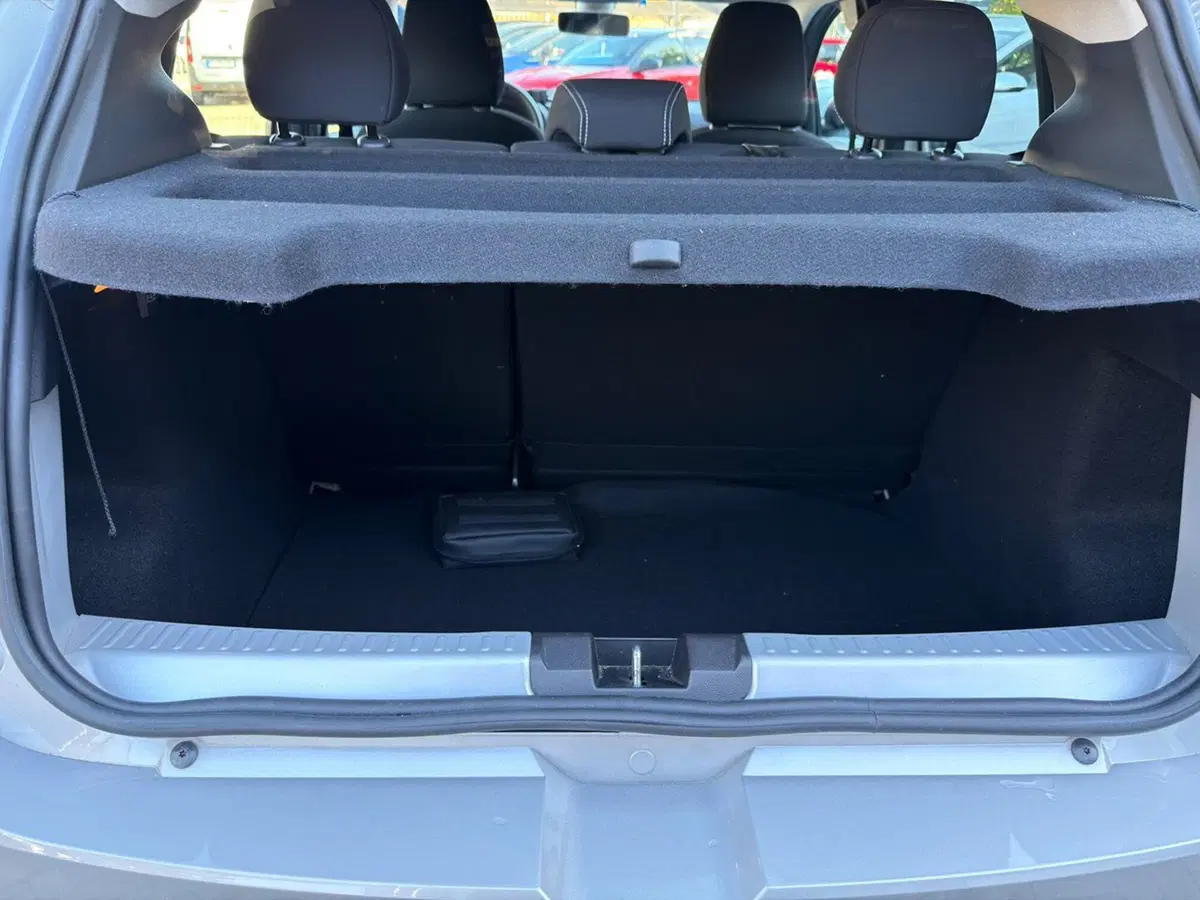 Dacia Sandero usata a Pavia (18)