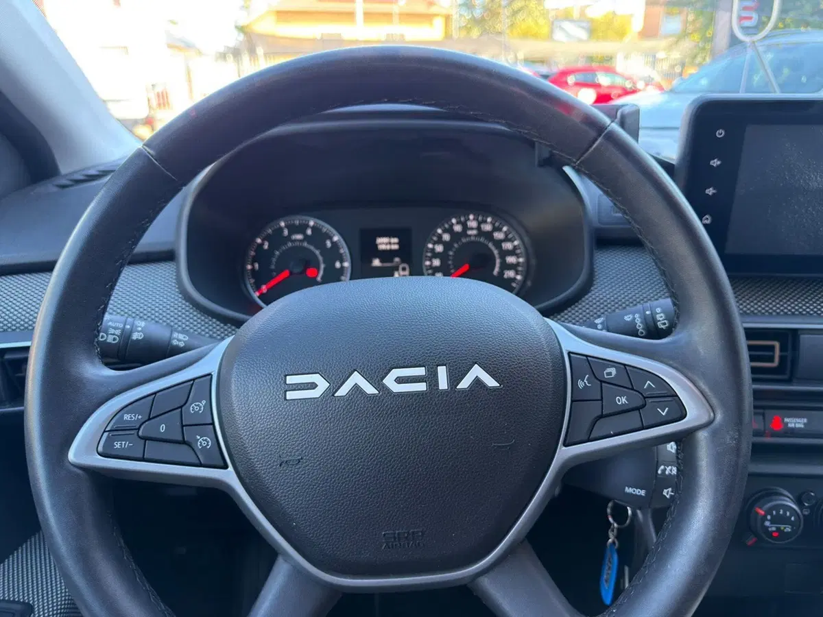 Dacia Sandero usata a Pavia (7)