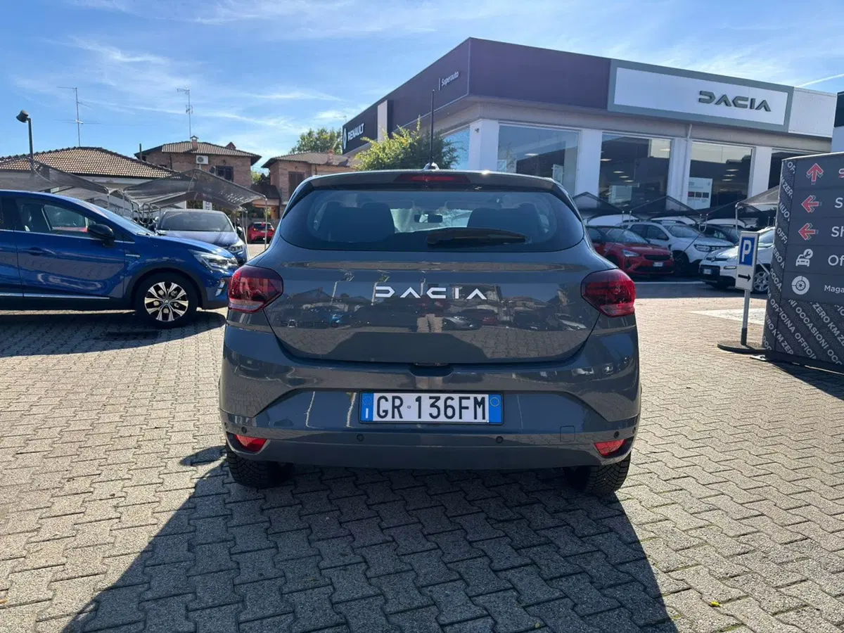 Dacia Sandero usata a Pavia (10)