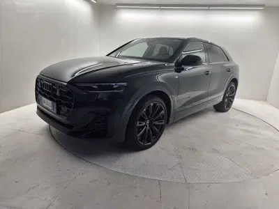 Audi Q8 3.0 tdi mhev S line edition quattro 286cv tiptronic del 2025 usata a Bergamo
