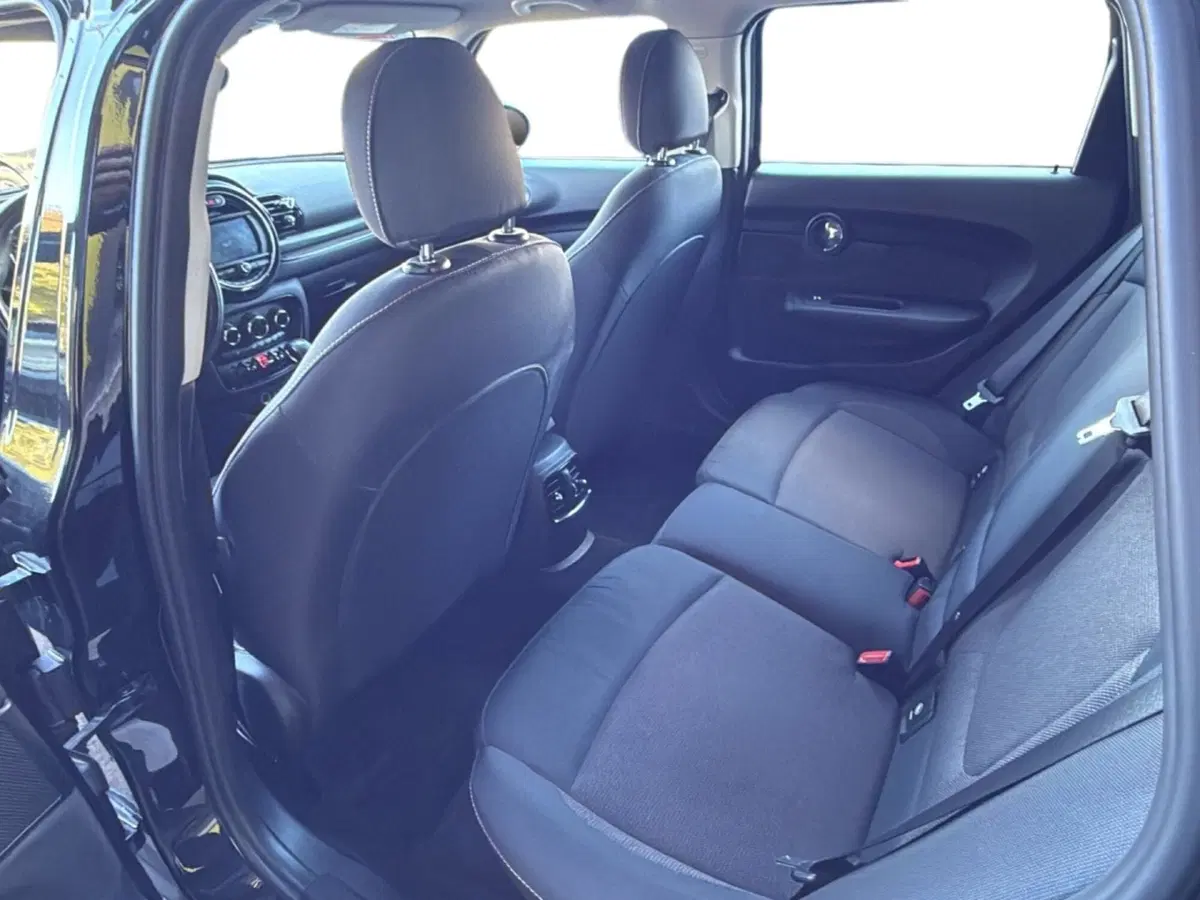 MINI Mini Clubman usata a Brindisi (11)