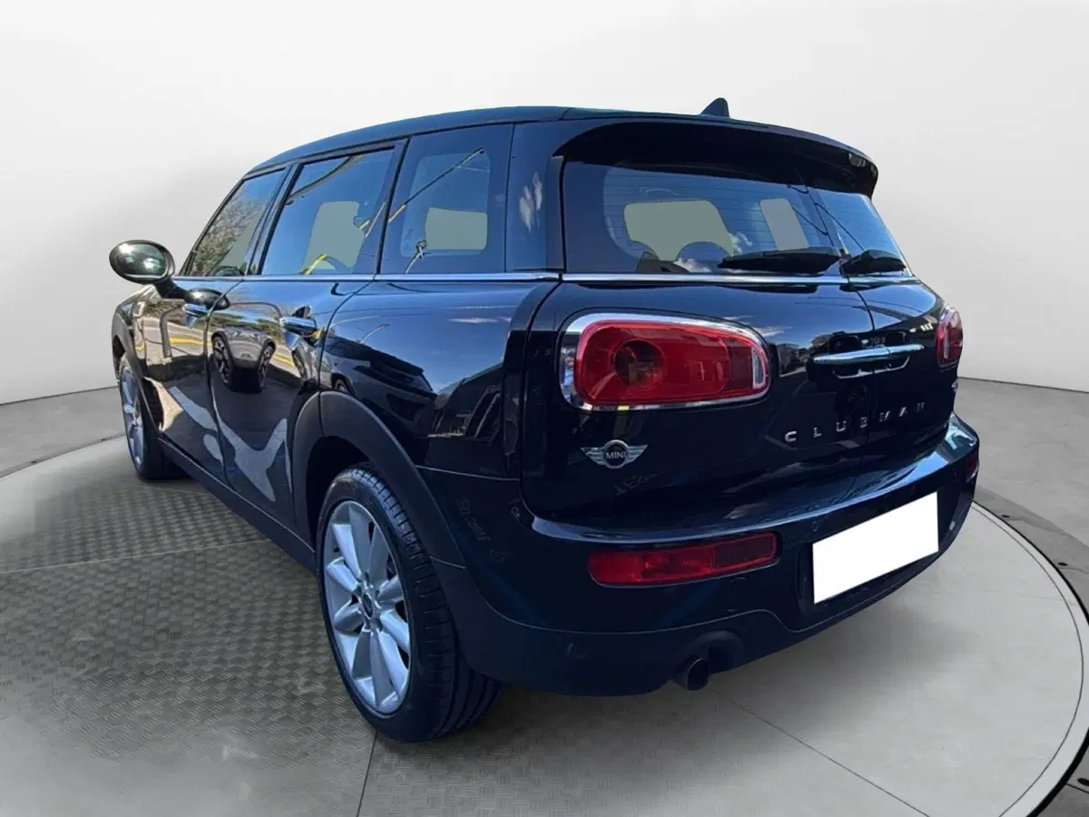 MINI Mini Clubman usata a Brindisi (6)