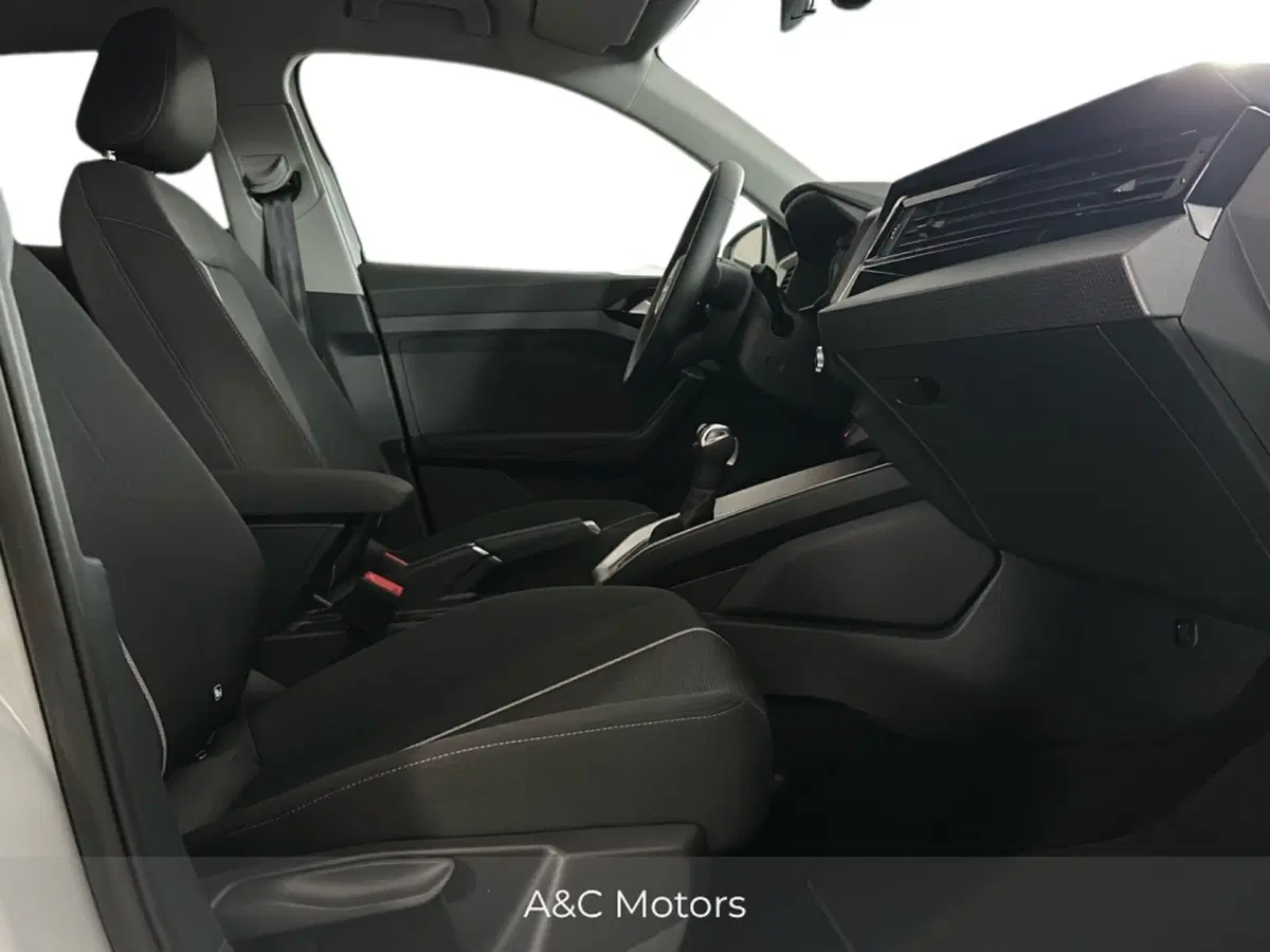 Audi A1 allstreet usata a Caserta (7)