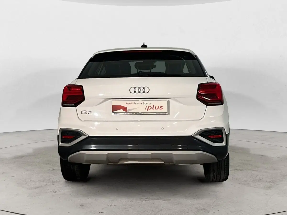 Audi Q2 usata a Napoli (6)
