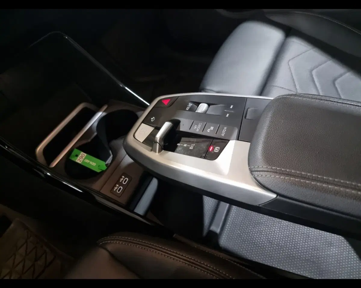 BMW Serie 2 Active Tourer usata a Caserta (19)