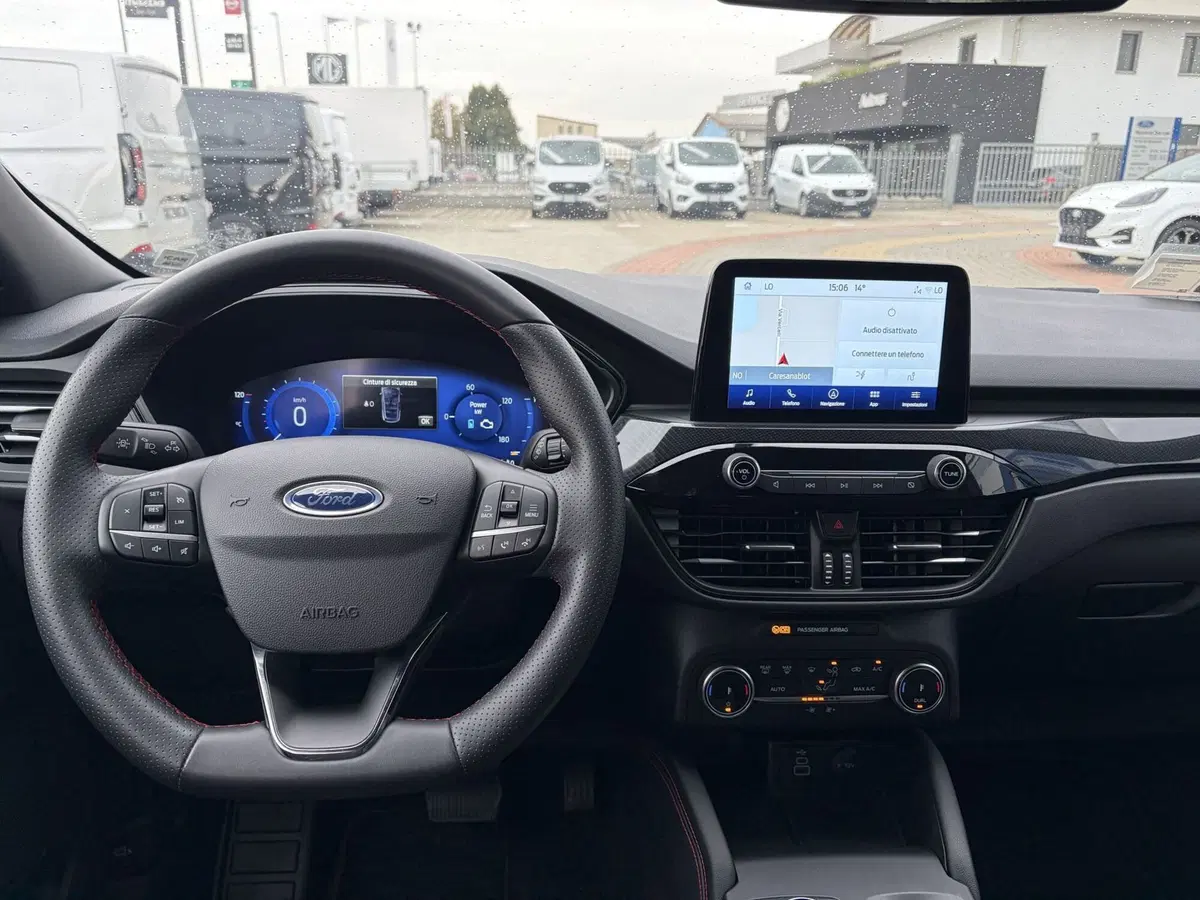 Ford Kuga usata a Vercelli (7)