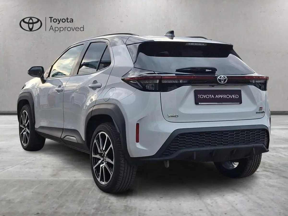 Toyota Yaris Cross usata a Roma (5)