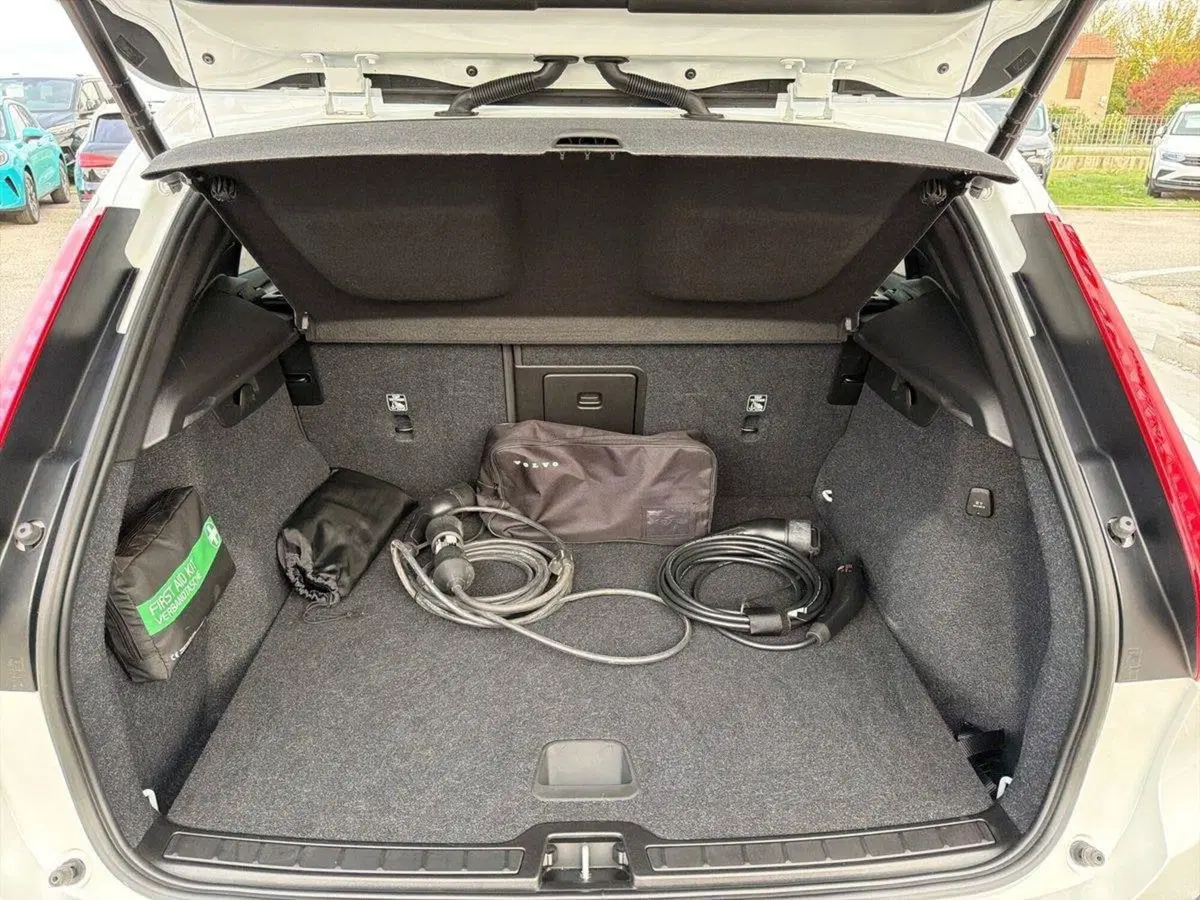 Volvo XC40 usata a Ravenna (14)