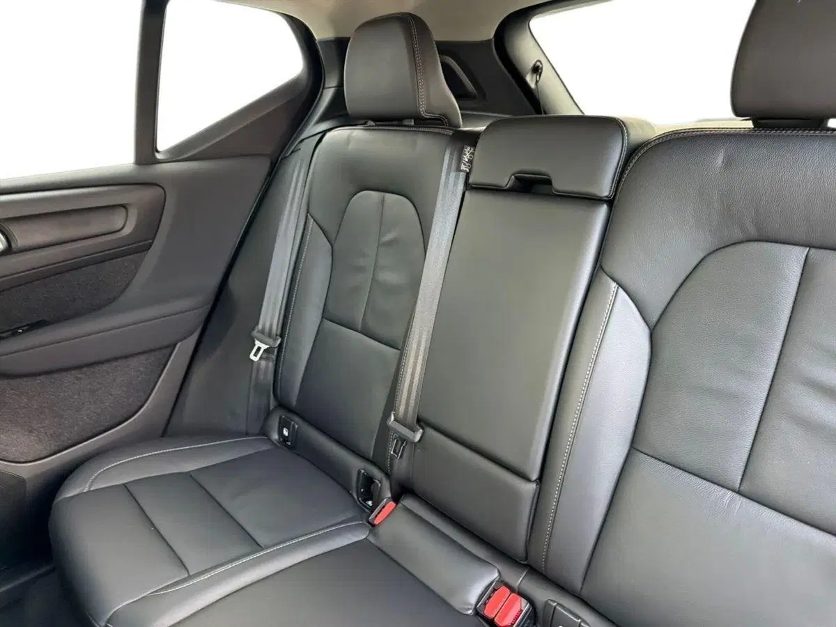 Volvo XC40 usata a Ravenna (7)