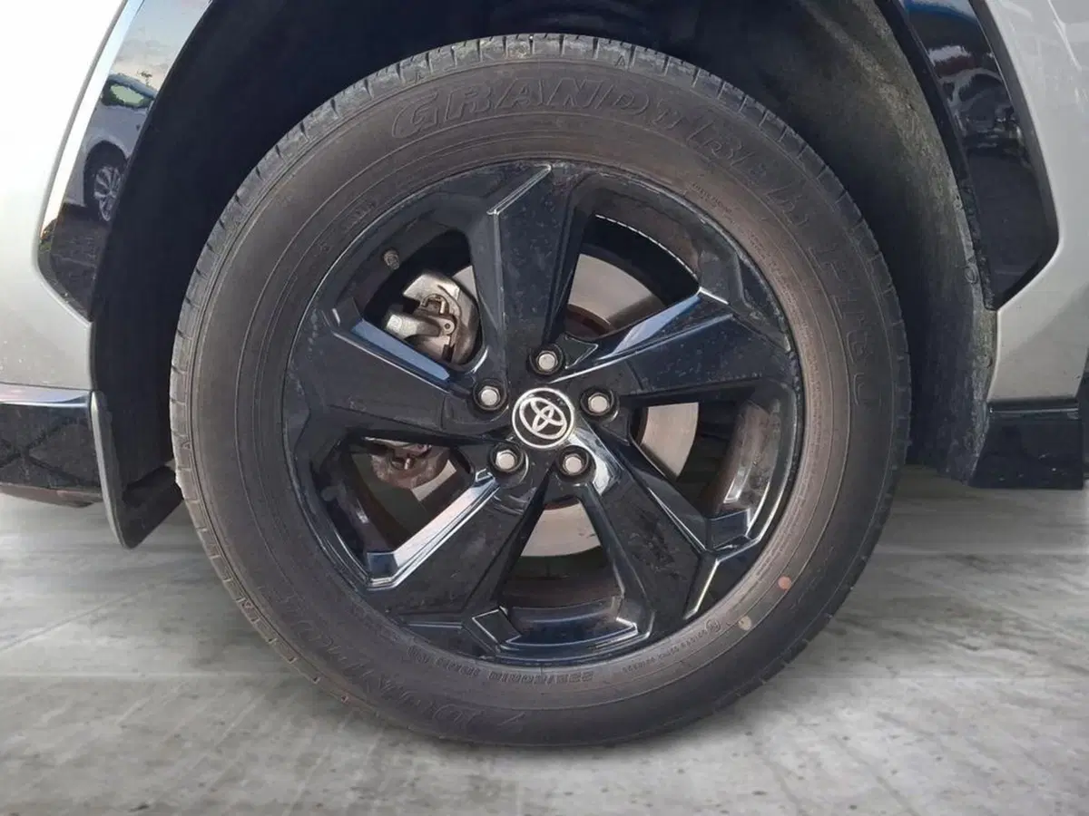Toyota Rav4 usata a Roma (14)