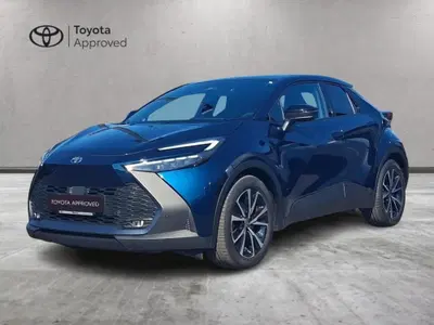 Toyota Toyota C-HR 1.8 hv Lounge fwd e-cvt del 2024 usata a Roma