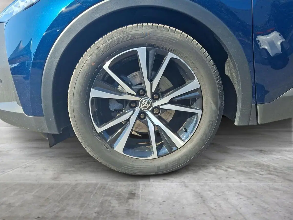 Toyota Toyota C-HR usata a Roma (14)