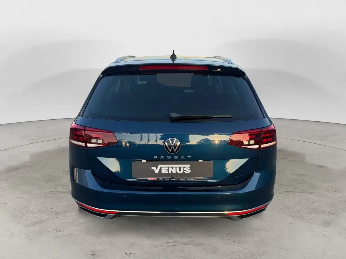 Volkswagen Passat Variant usata a Monza e Brianza (6)