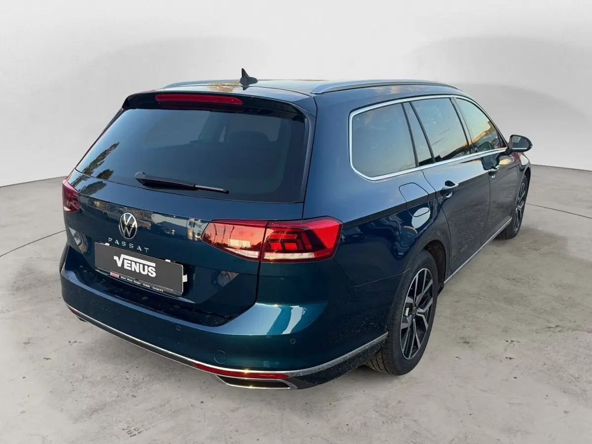 Volkswagen Passat Variant usata a Monza e Brianza (8)