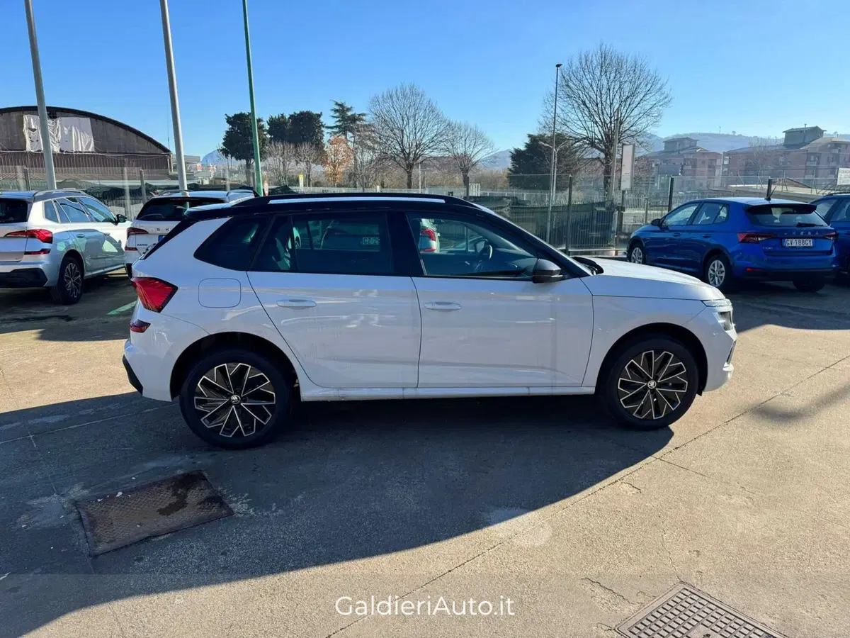 Skoda Kamiq nuova a Salerno (11)