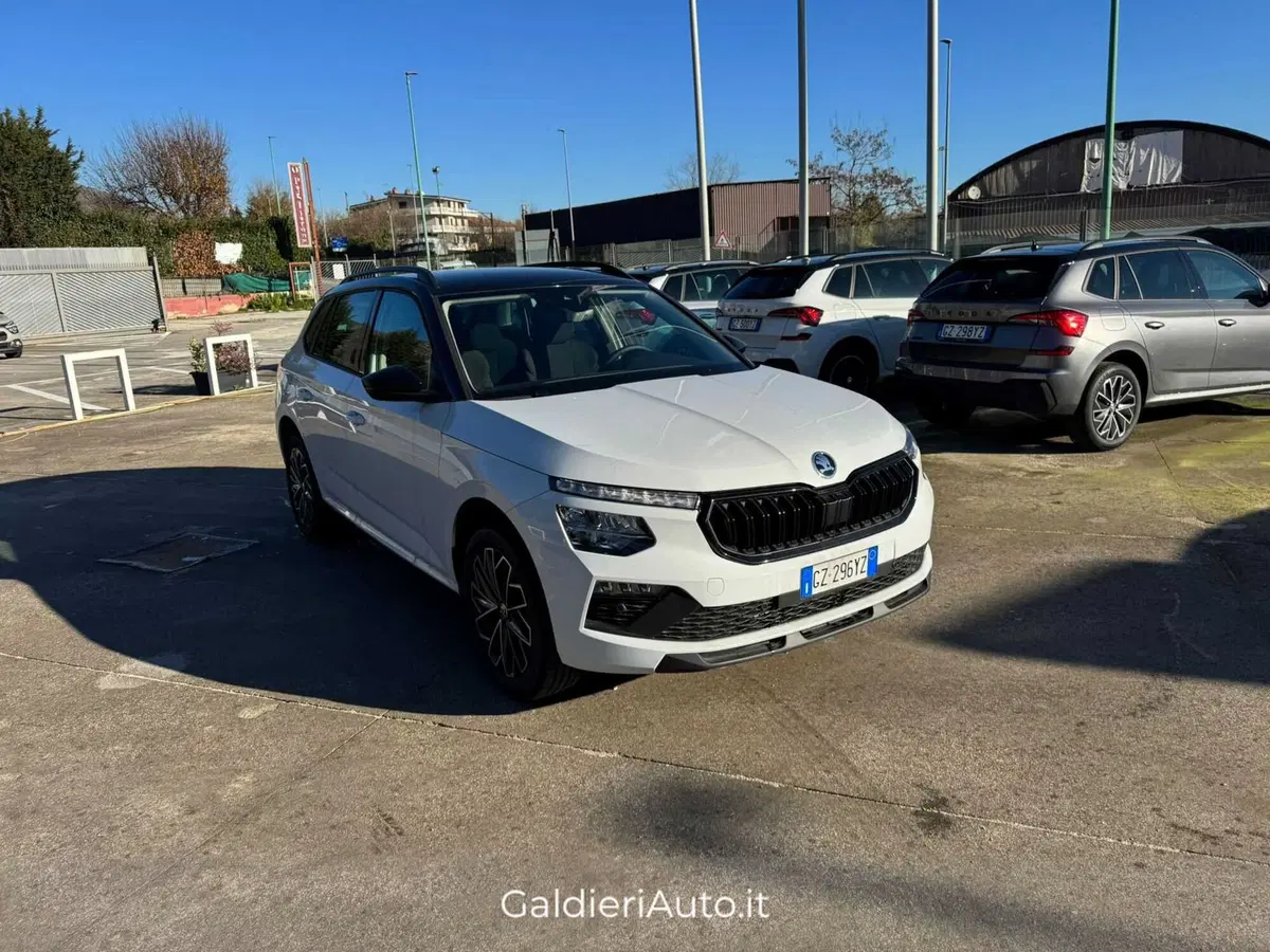 Skoda Kamiq nuova a Salerno (2)