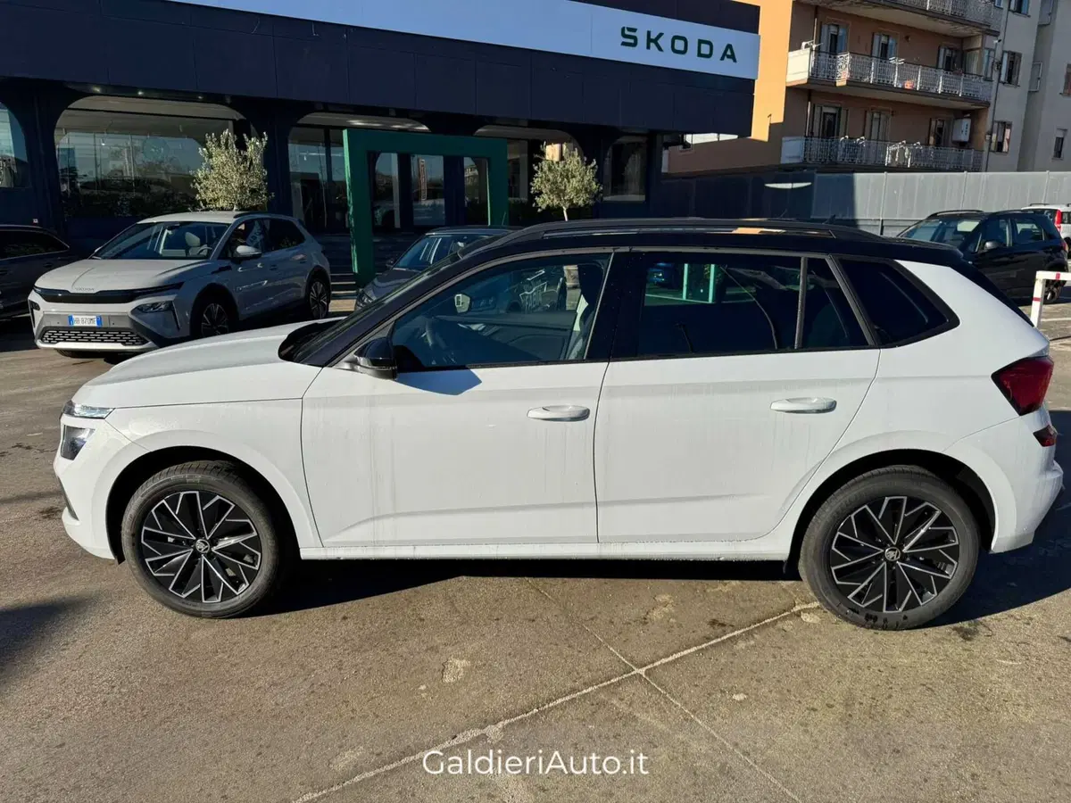 Skoda Kamiq nuova a Salerno (6)