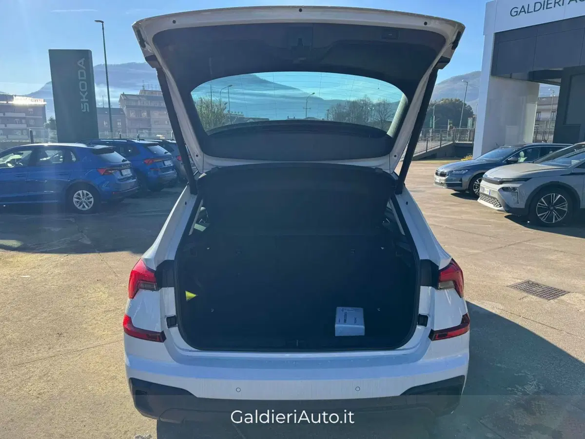 Skoda Kamiq nuova a Salerno (9)