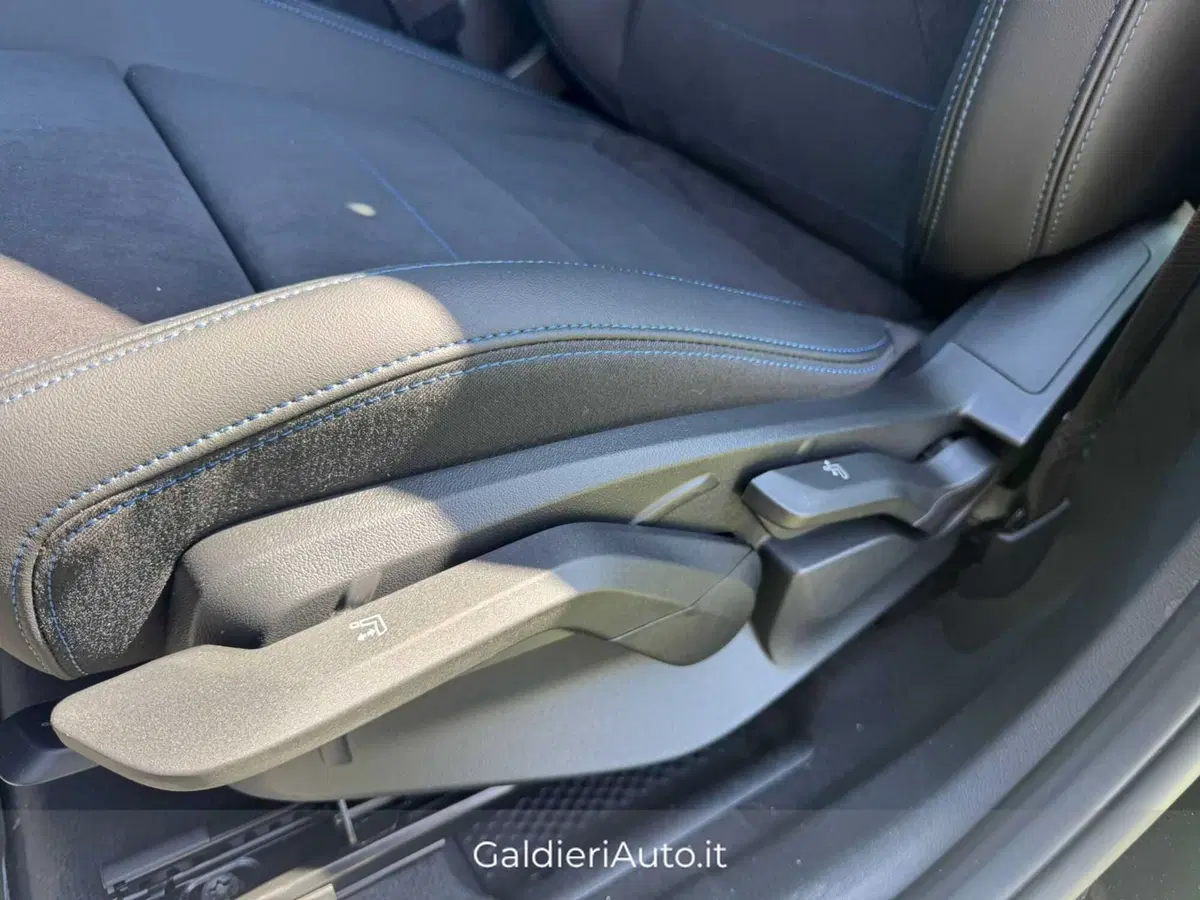 BMW X1 nuova a Salerno (18)